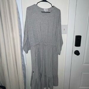 Dainty jewell lounge dress